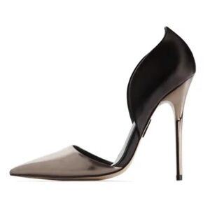 TRUTH or DARE by MADONNA ~ Black and Silver Metallic Sculpted High Heel Pump